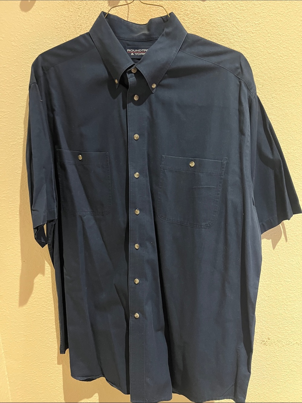 Roundtree & Yorke Dark Navy Short-Sleeve Button-Down Shirt